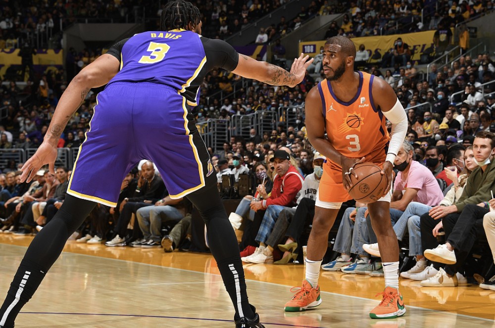 风奠定了坚 风奠定了坚